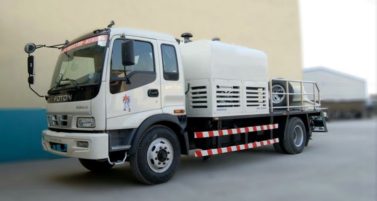 Truck Mounted concrete pump01